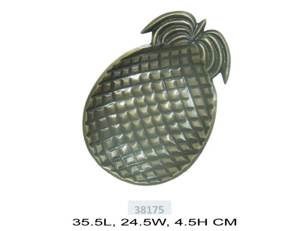 Pineapple Sculpture